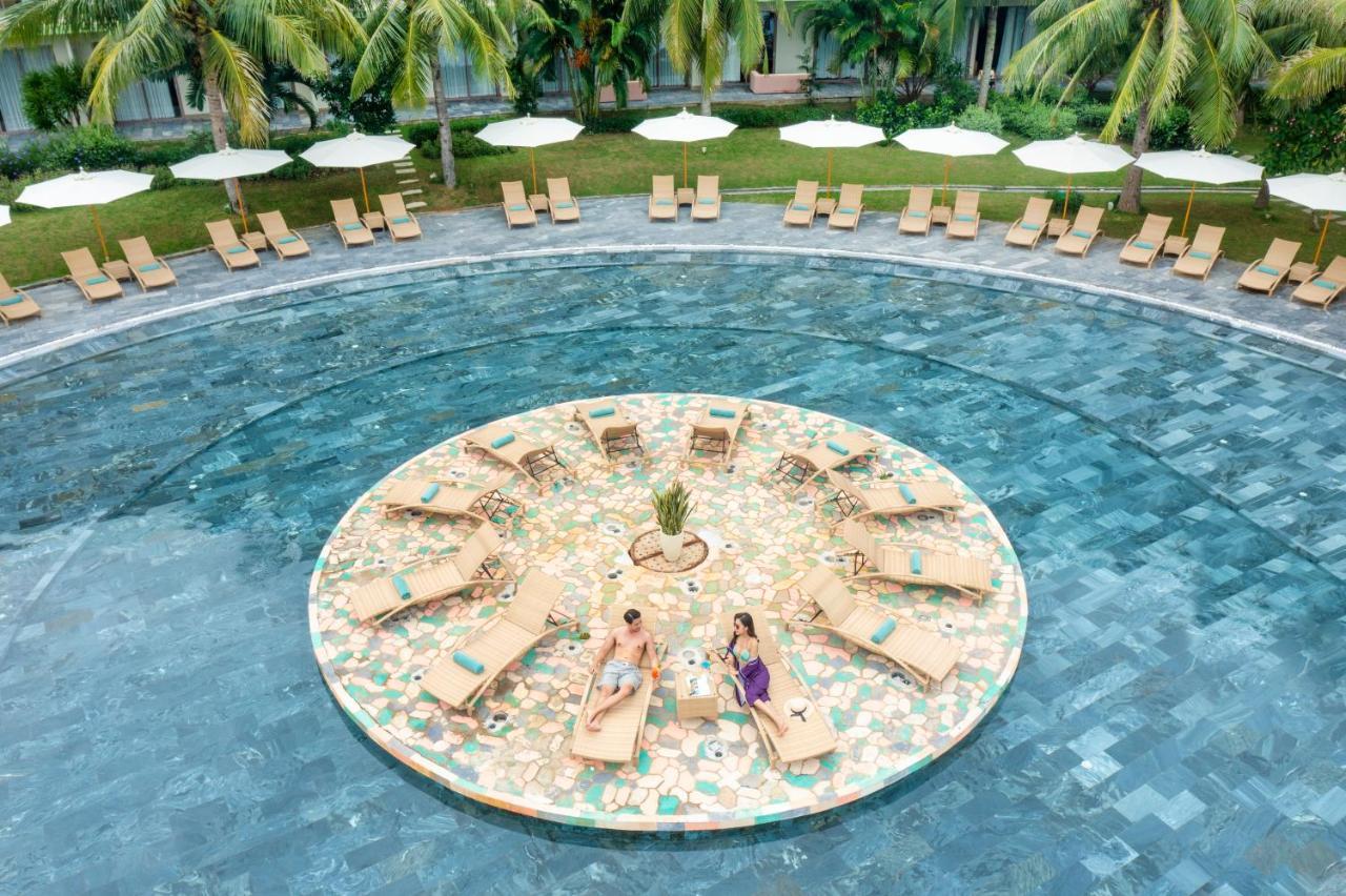 Flc Luxury Hotel Samson Sam Son Esterno foto