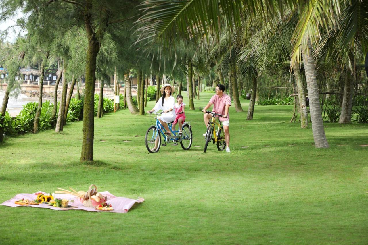 Flc Luxury Hotel Samson Sam Son Esterno foto